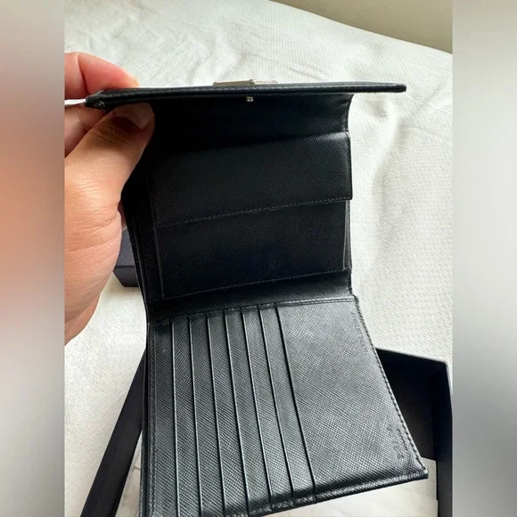 🔥Prada Nylon Tri-Fold Wallet - Picture 15 of 17